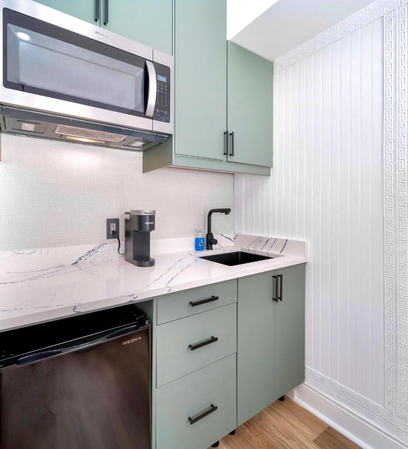 King Bed Mermaid Suite - Heart Of Palm Beach, Free Parking Included Exteriör bild