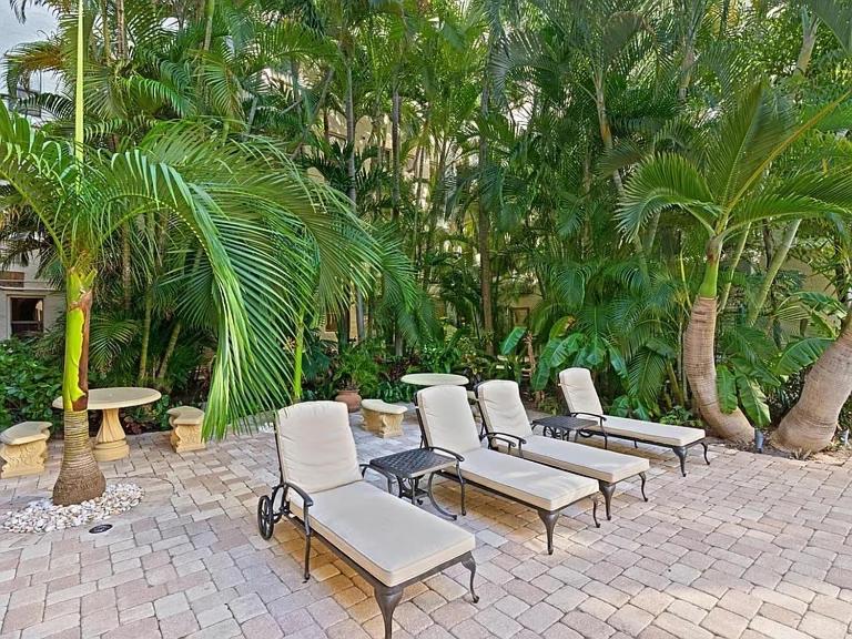King Bed Mermaid Suite - Heart Of Palm Beach, Free Parking Included Exteriör bild